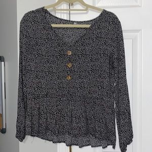 navy and white floral peplum blouse